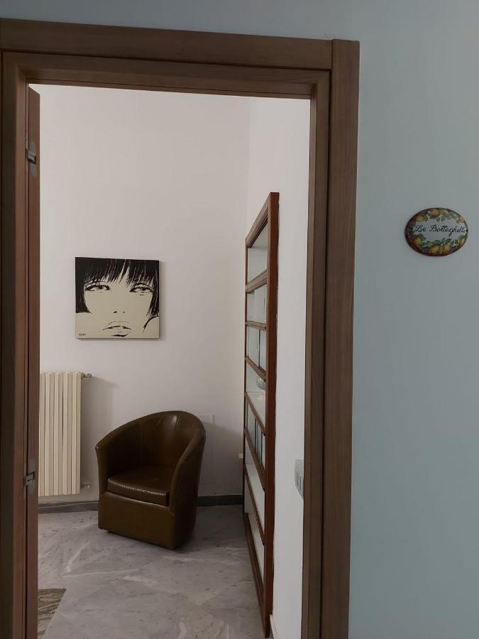 Le Ginestre In Centro Panzió Salerno Kültér fotó