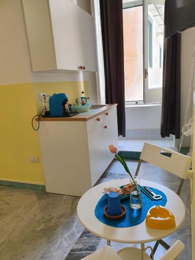 Le Ginestre In Centro Panzió Salerno Kültér fotó