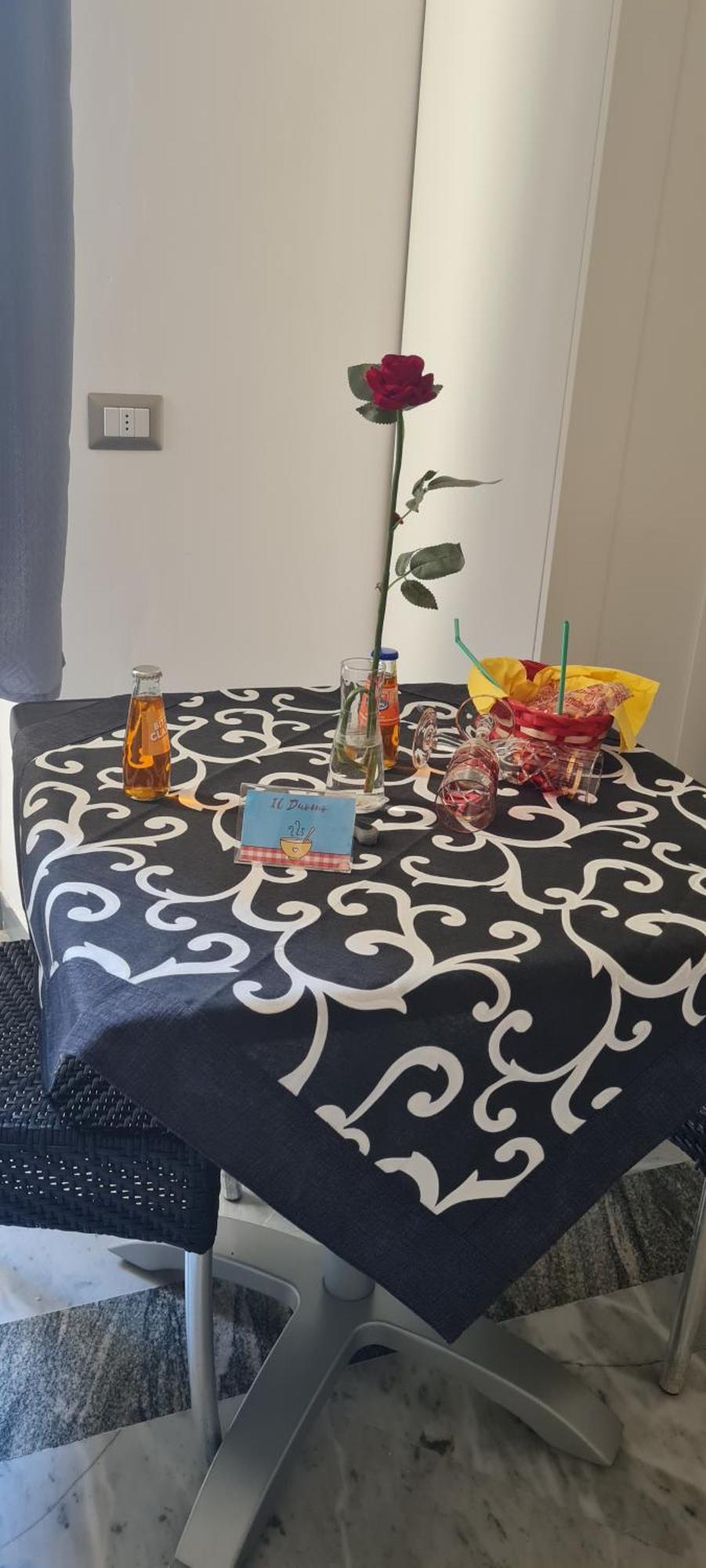 Le Ginestre In Centro Panzió Salerno Szoba fotó