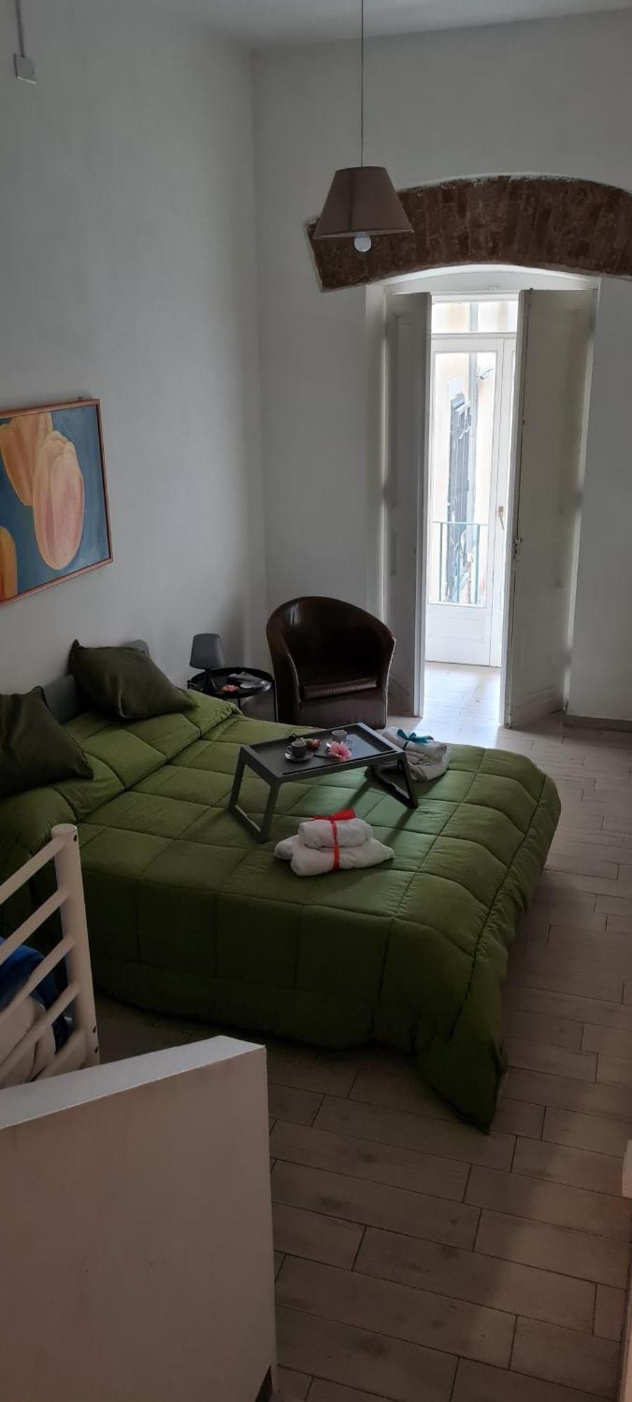 Le Ginestre In Centro Panzió Salerno Szoba fotó